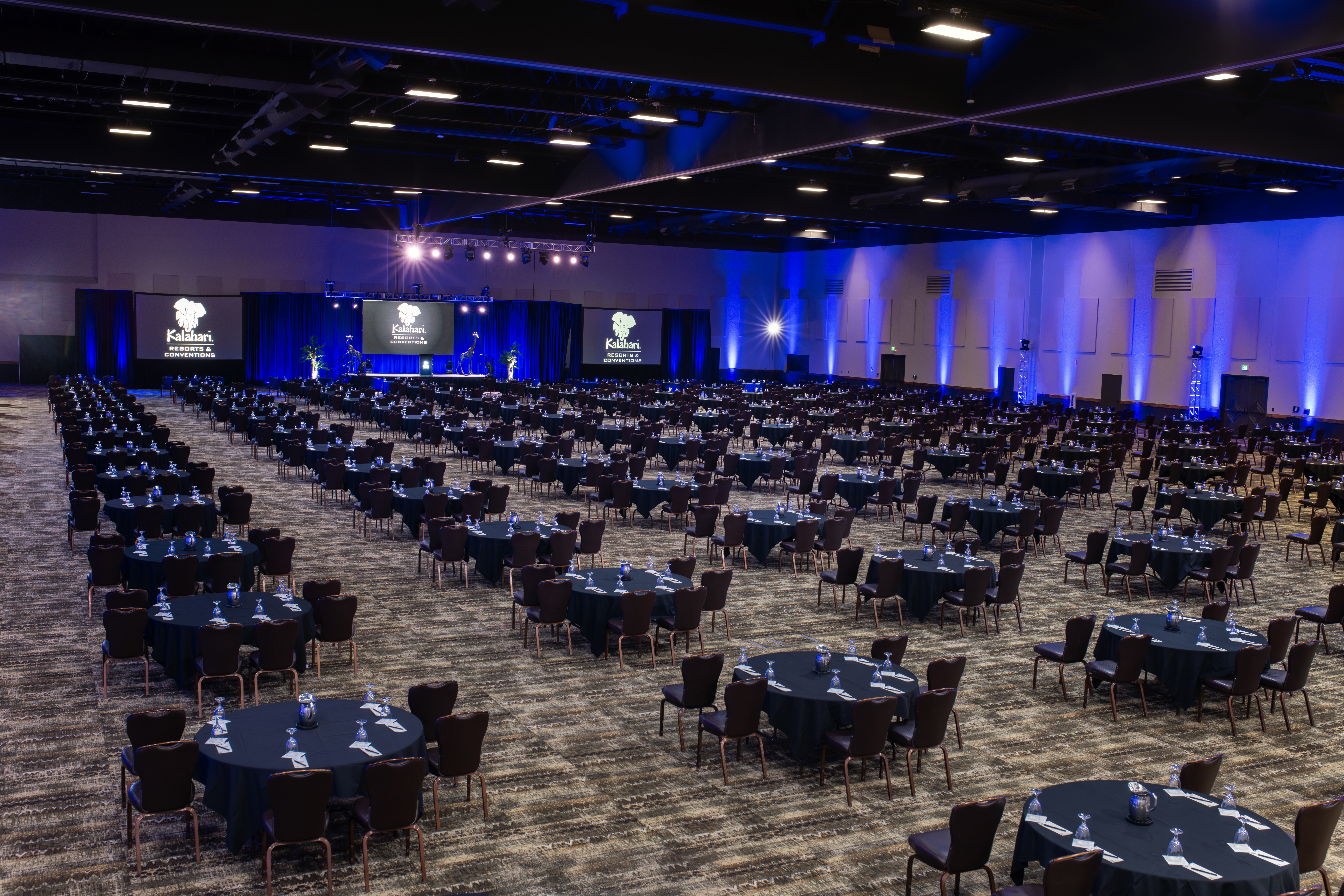 Overview of convention area 
